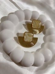 Gold kemik detaylı Zara küpe